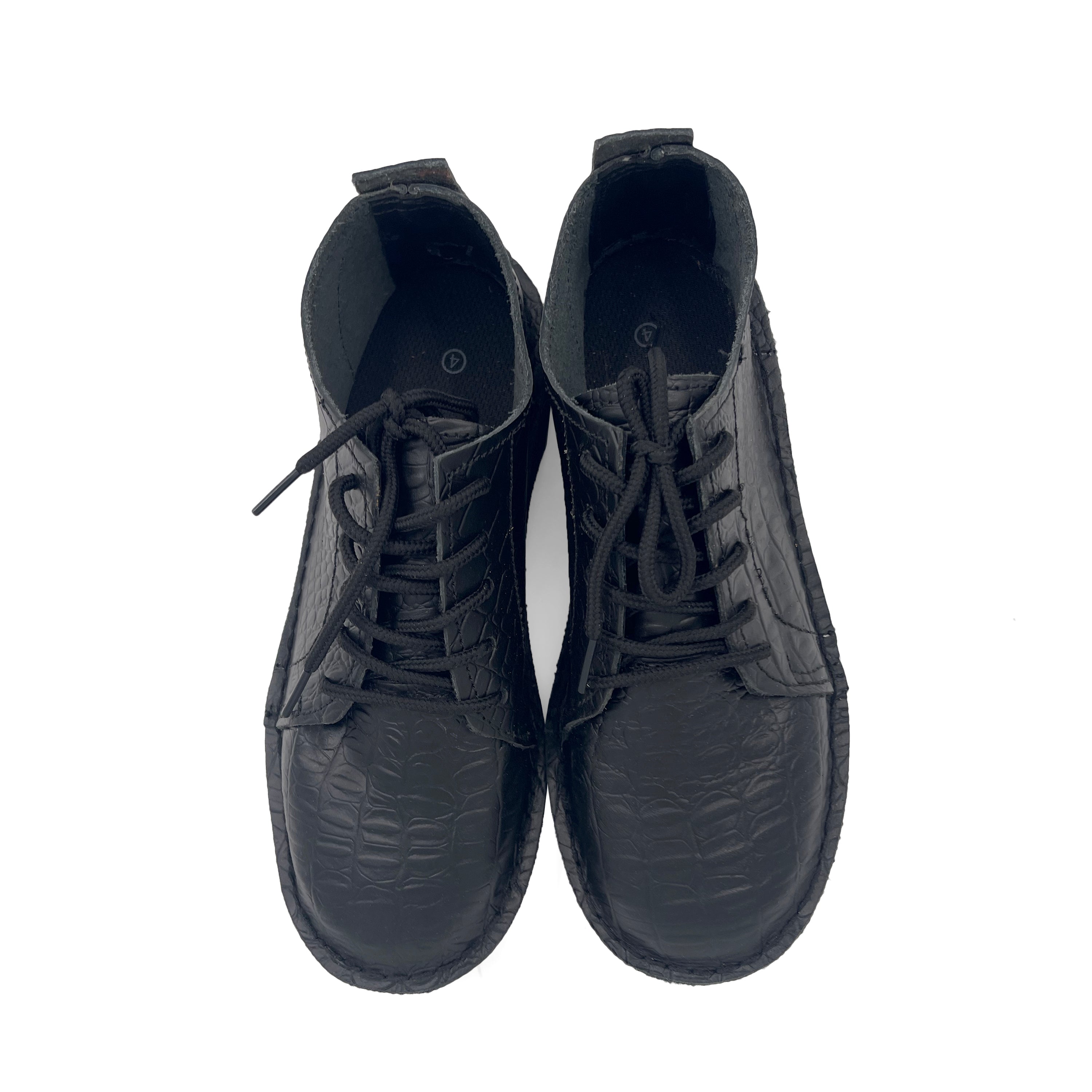 Ladies Urban Gator Lace-Ups