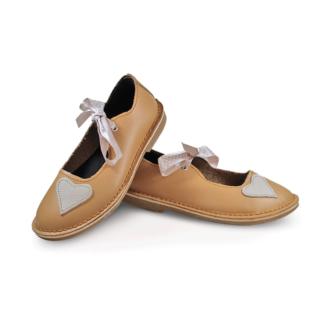 Heart Charm Vellies - Tan