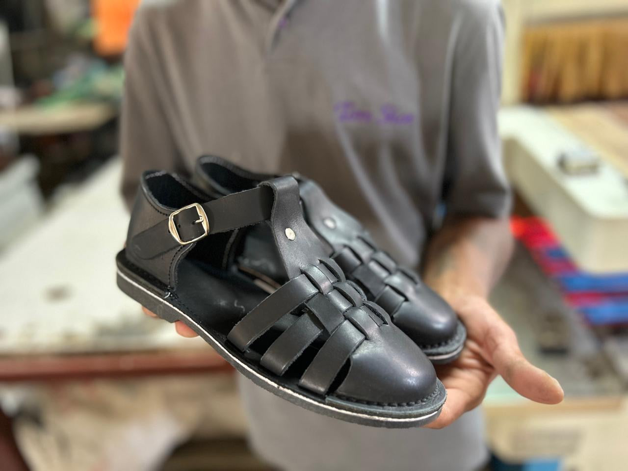 Moses Sandals Black