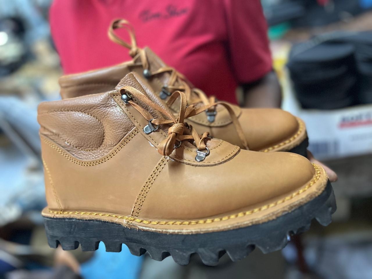 4by4 Trekker Vellies Tom Shoes Manufacturing cc - Main Image