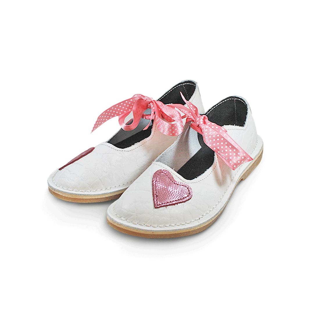 Heart Charm Vellies - White - Pink heart