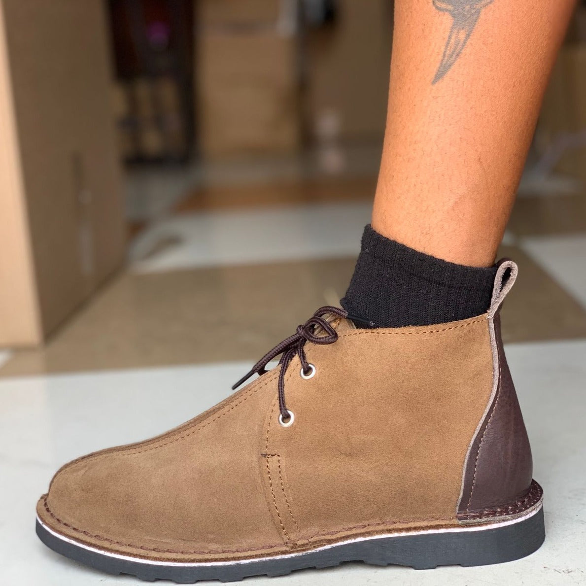 Jay Vellies - Tan and brown