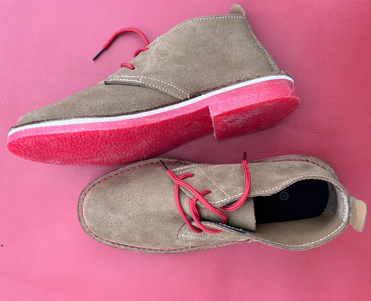 colorway vellies - red