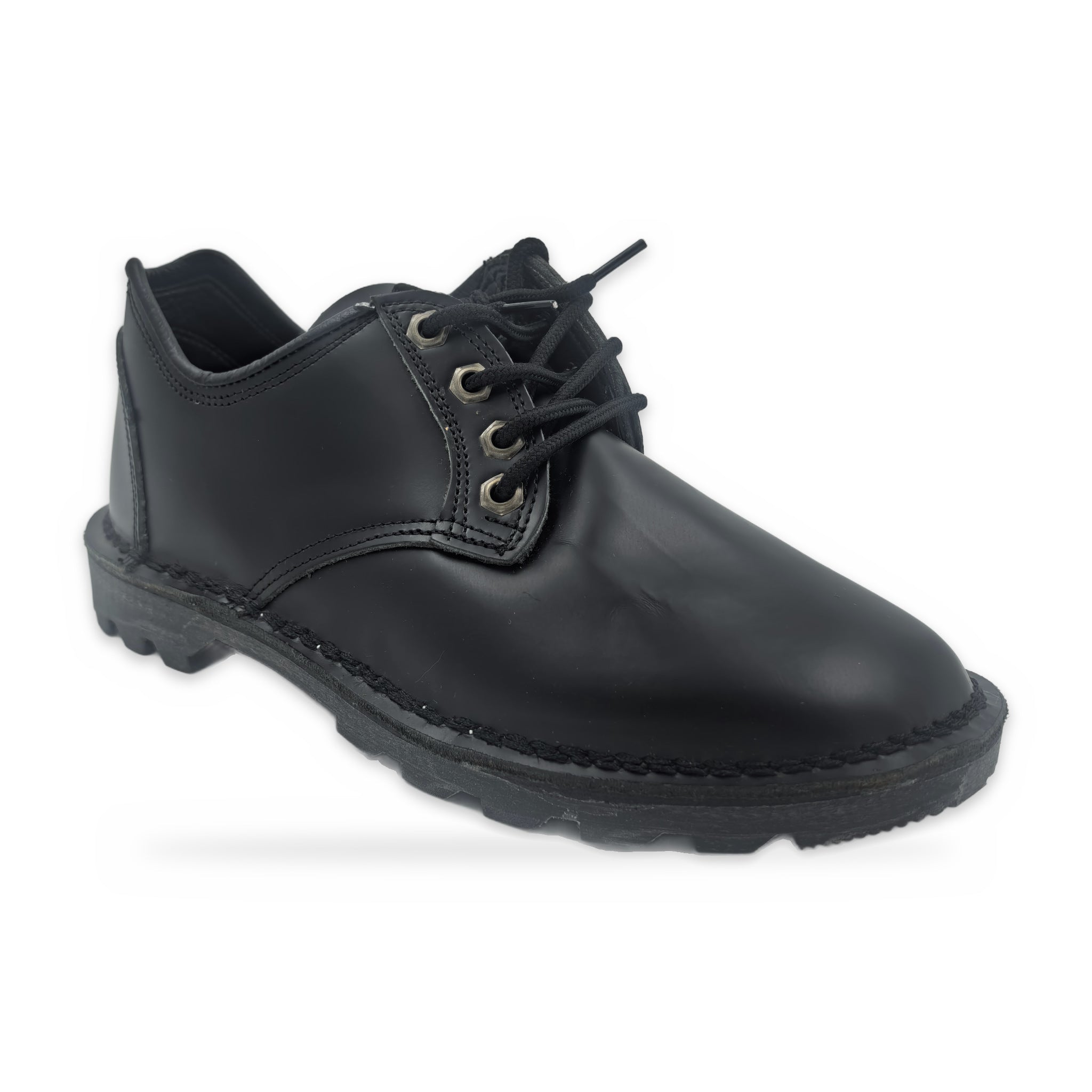 Glossy Lug Sole Derby Vellies – Black